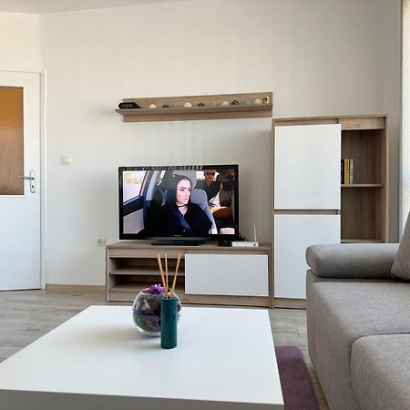 Restful Apartment For 4 Guests In Burgas by Eksteriør bilde