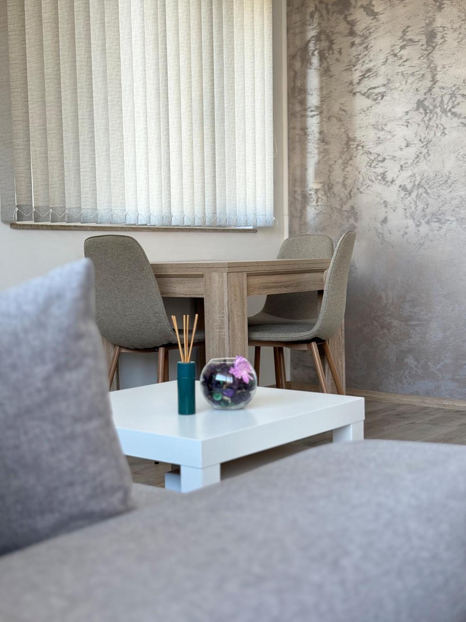 Restful Apartment For 4 Guests In Burgas by Eksteriør bilde
