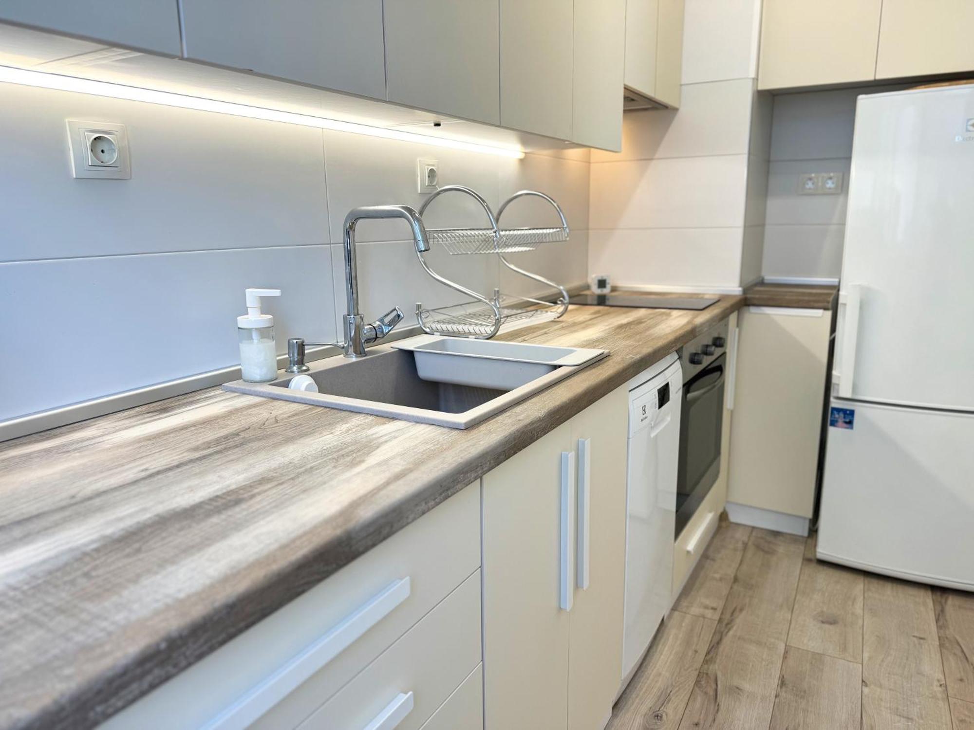 Restful Apartment For 4 Guests In Burgas by Eksteriør bilde